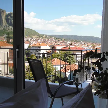 Grey Rose شقة كالامباكا