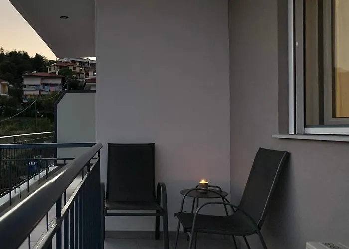 Apartment Grey Rose Kalambaka